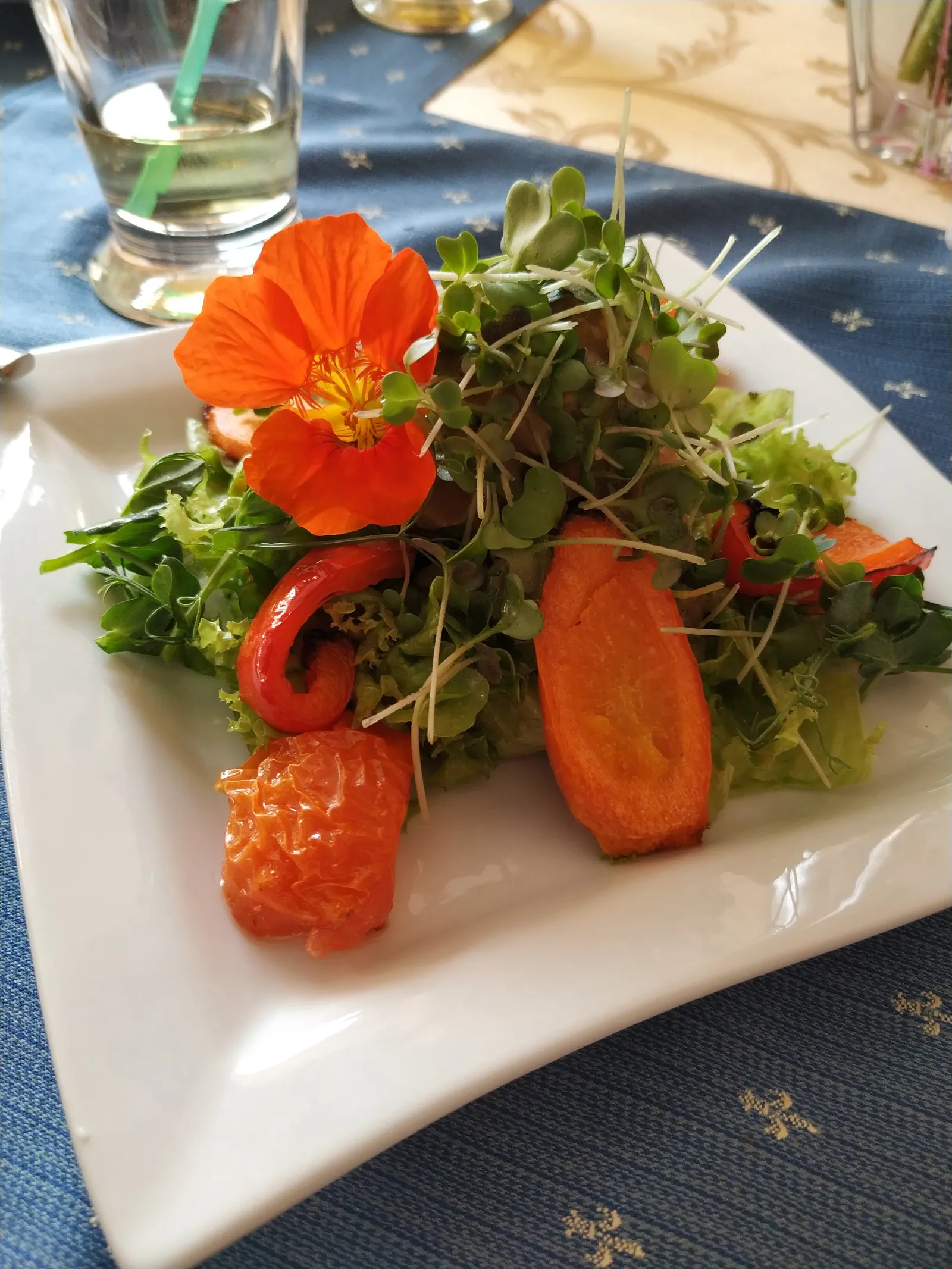 De Fleur image 6