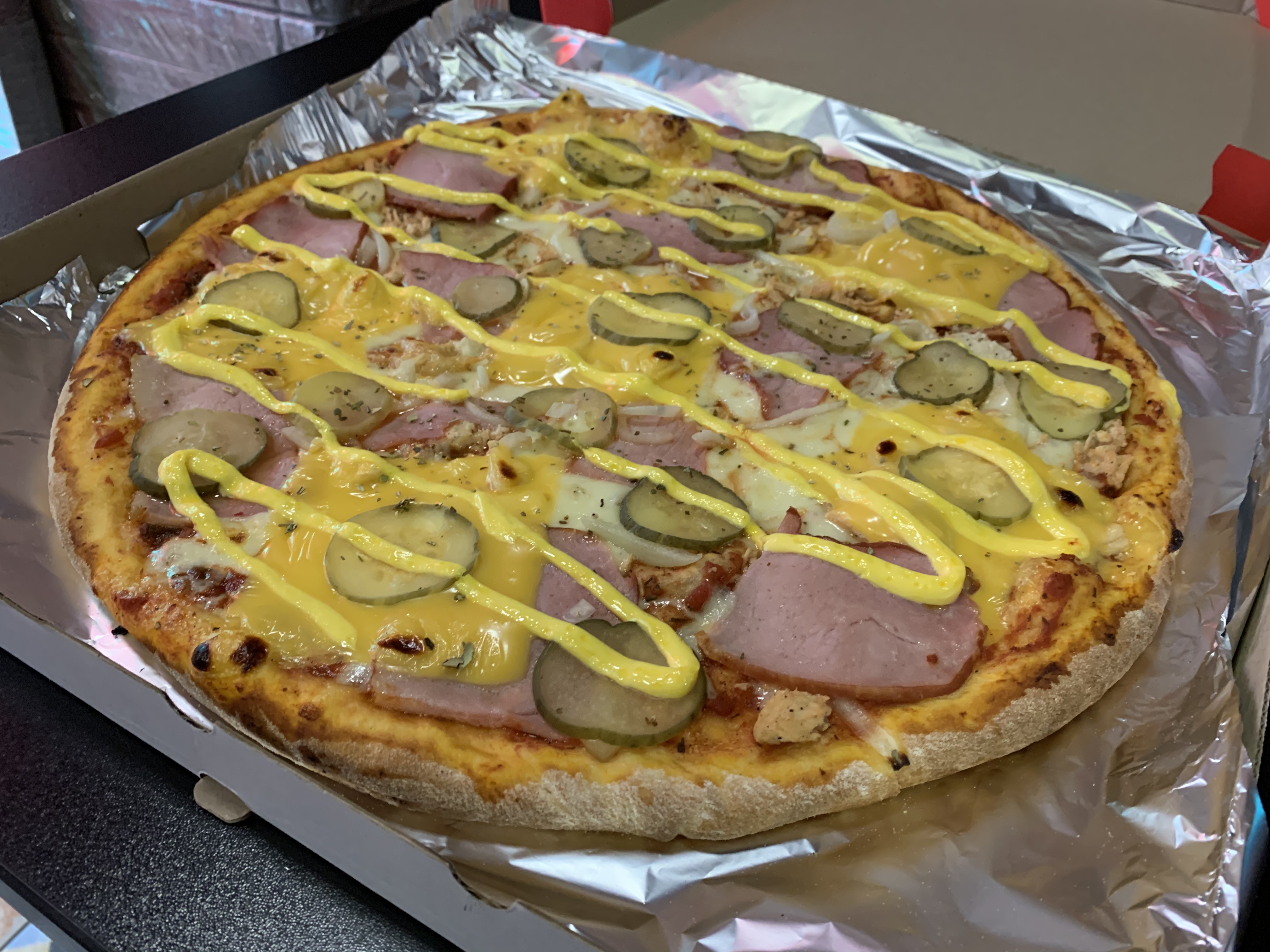 Доставка пиццы, суши "Ом-Ном-Ном" image 2