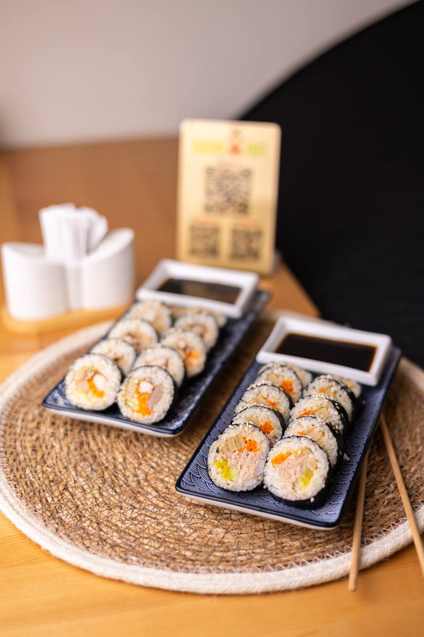 Sushi Hut (Суші Хат Ужгород) image 13