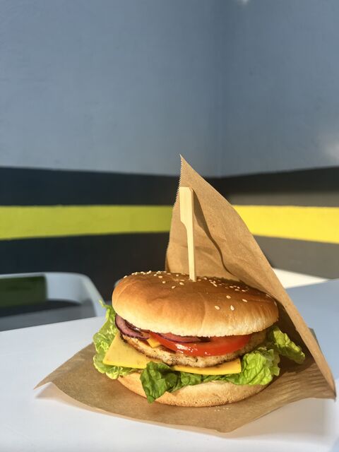 Burger Hub image 3