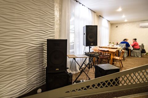 Veranda image 5