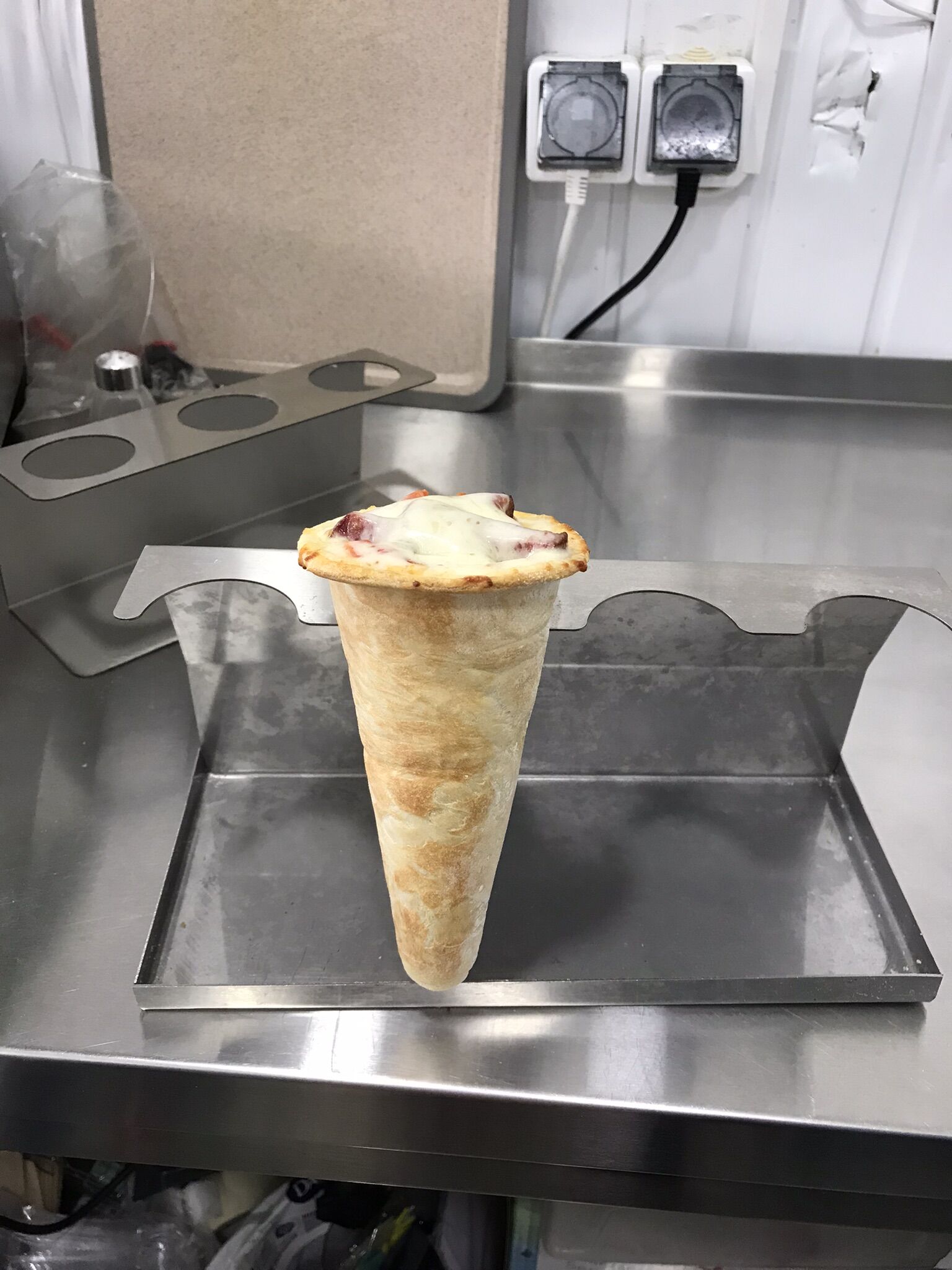 Kono pizza image 18