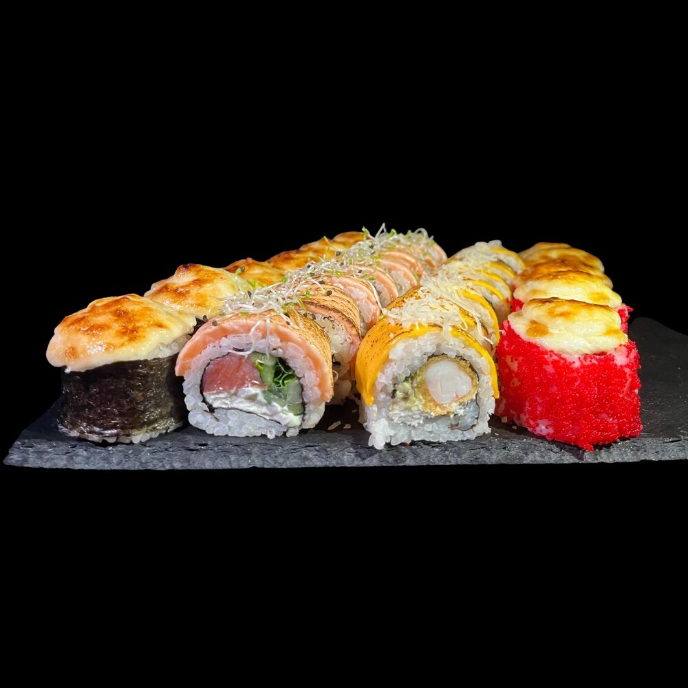 Eclipse Sushi image 21