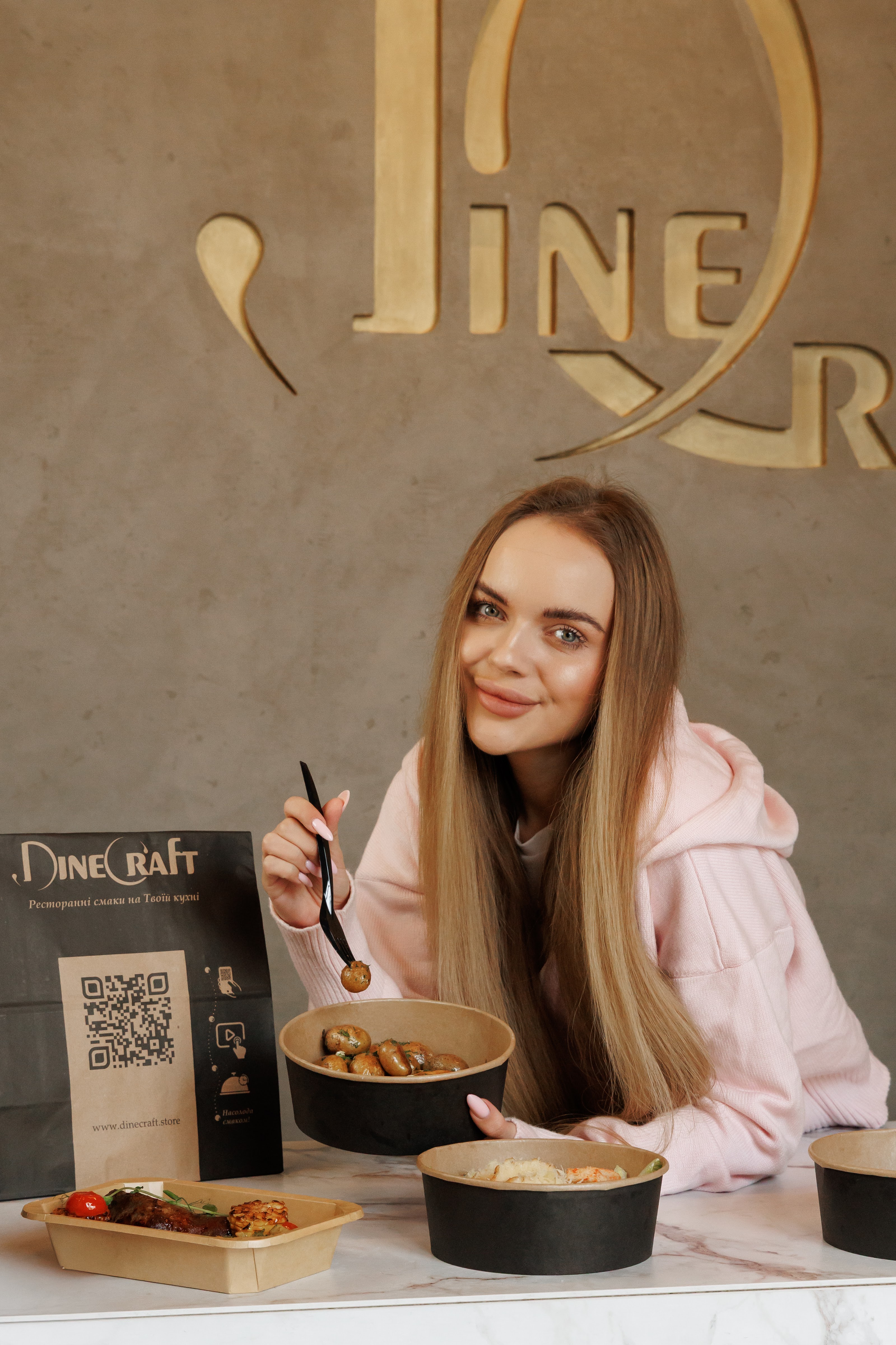 DineCraft image 3