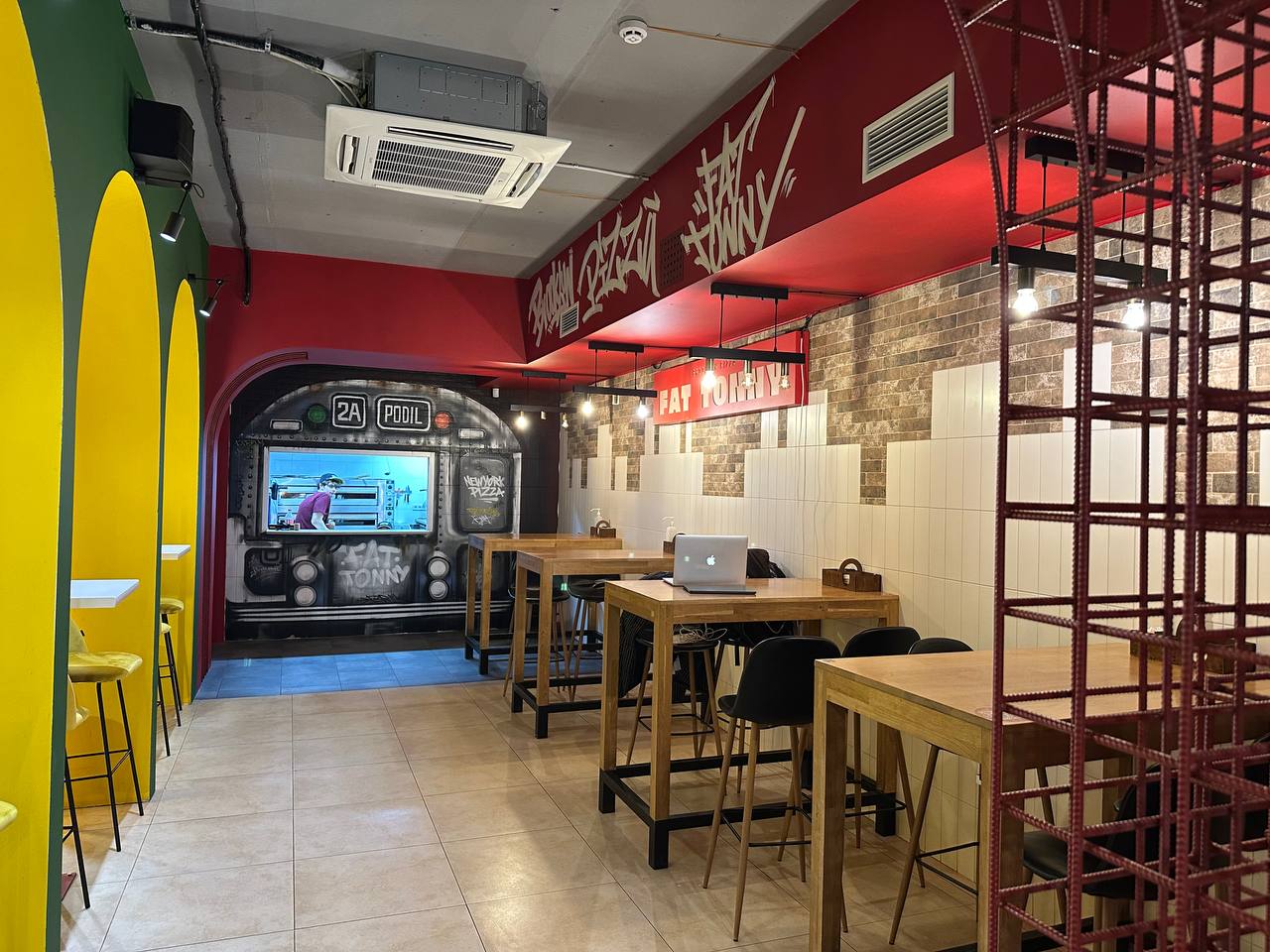 Fat Tonny Brooklyn Pizza image 22