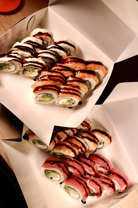 Philadelphia Roll&Bowl image 6