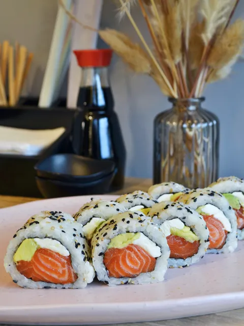 Sushi Kushi image 3