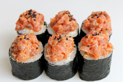 Sushi Kushi image 5