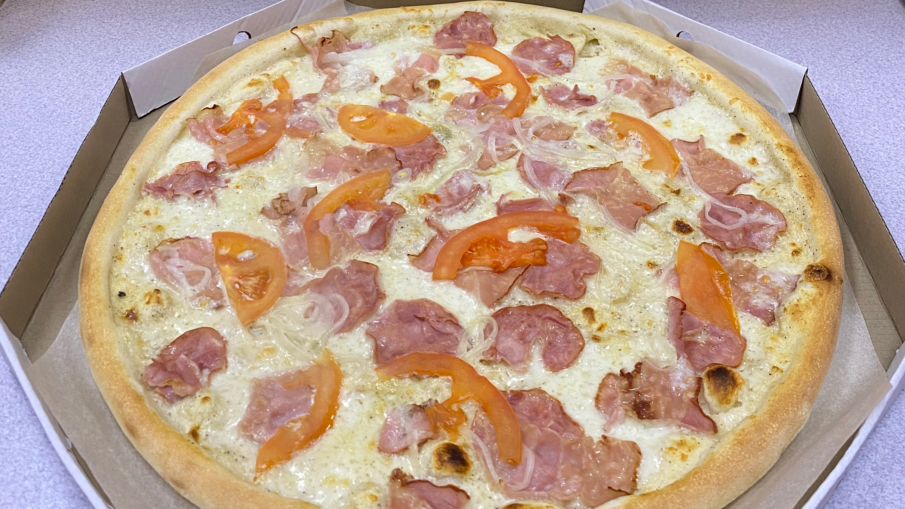 Піцерія "Pizza45" в Києві на Березняках піца45 image 2