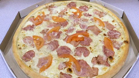 Піцерія "Pizza45" в Києві на Березняках піца45 image 2