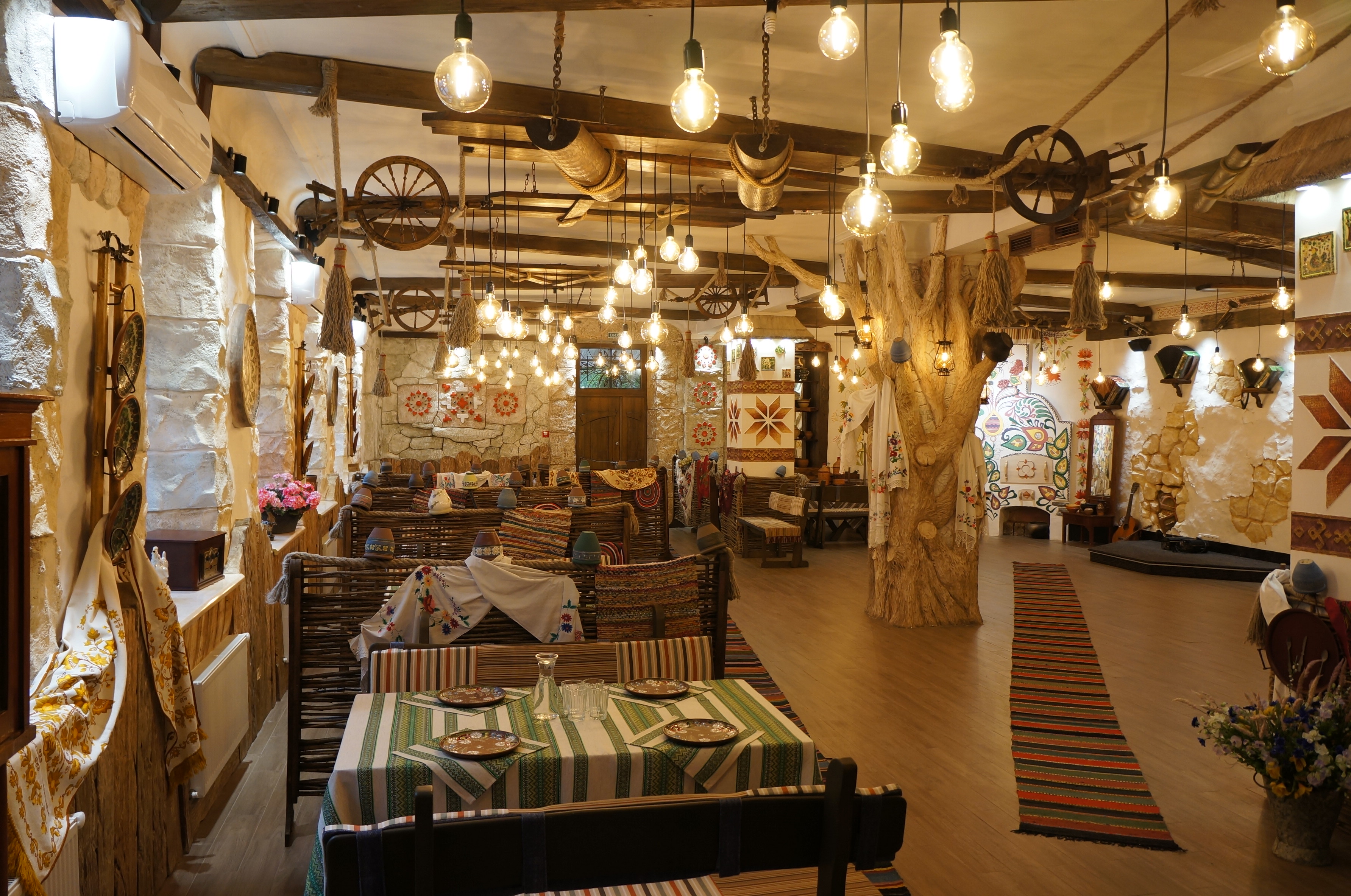Restoran Tepla Korchma image 11