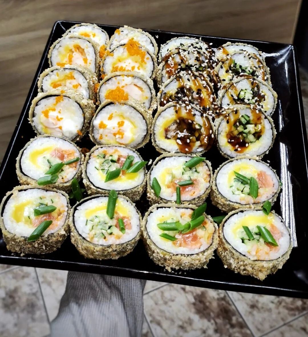 NANA sushi image 2