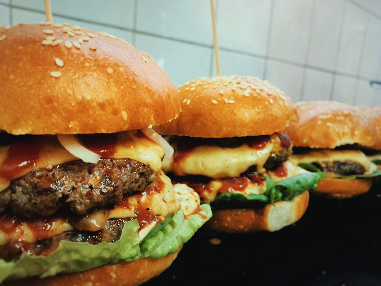 Heavy Burger image 12