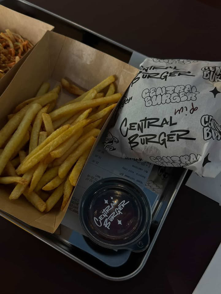 Central Burgers image 2