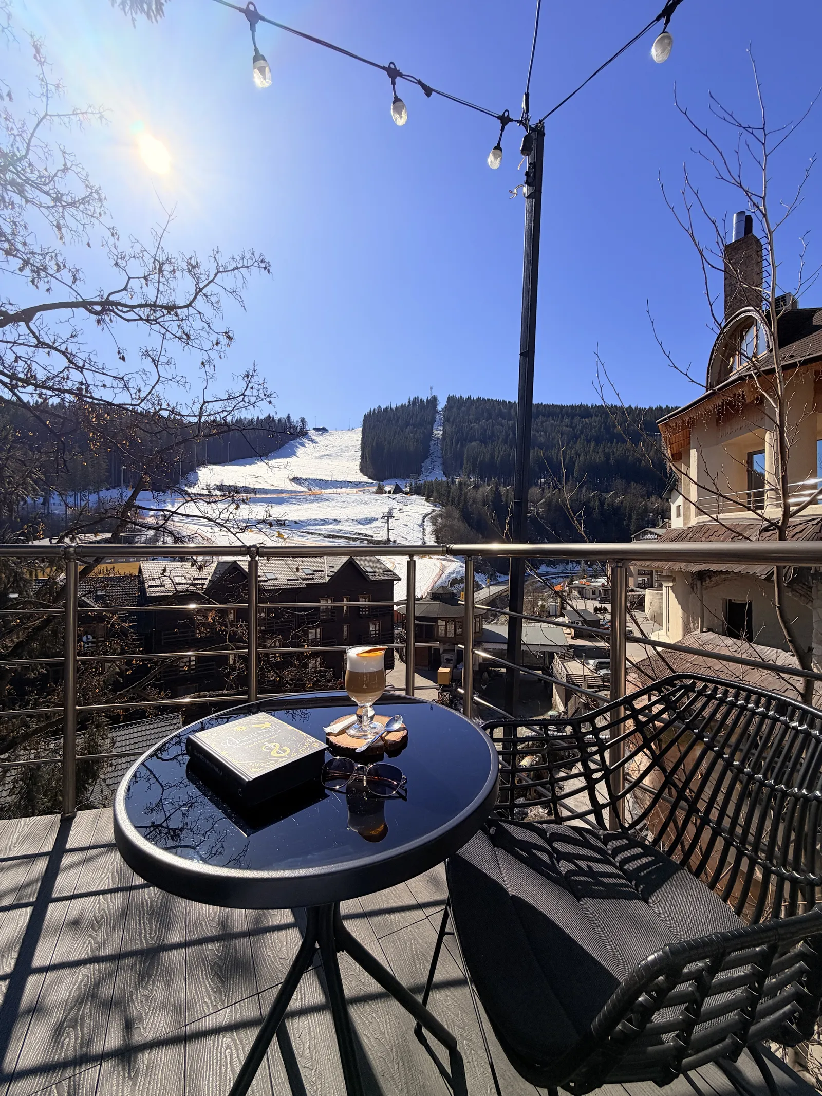 BLUE mountain restaurant image 11