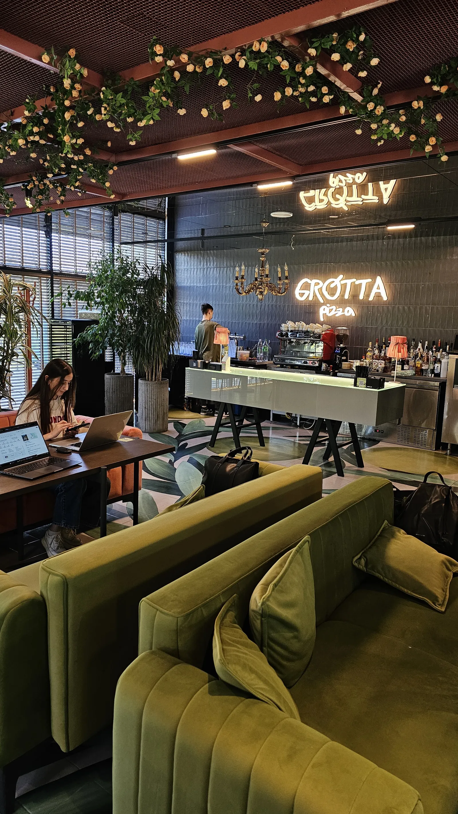 Grotta Pizza image 11