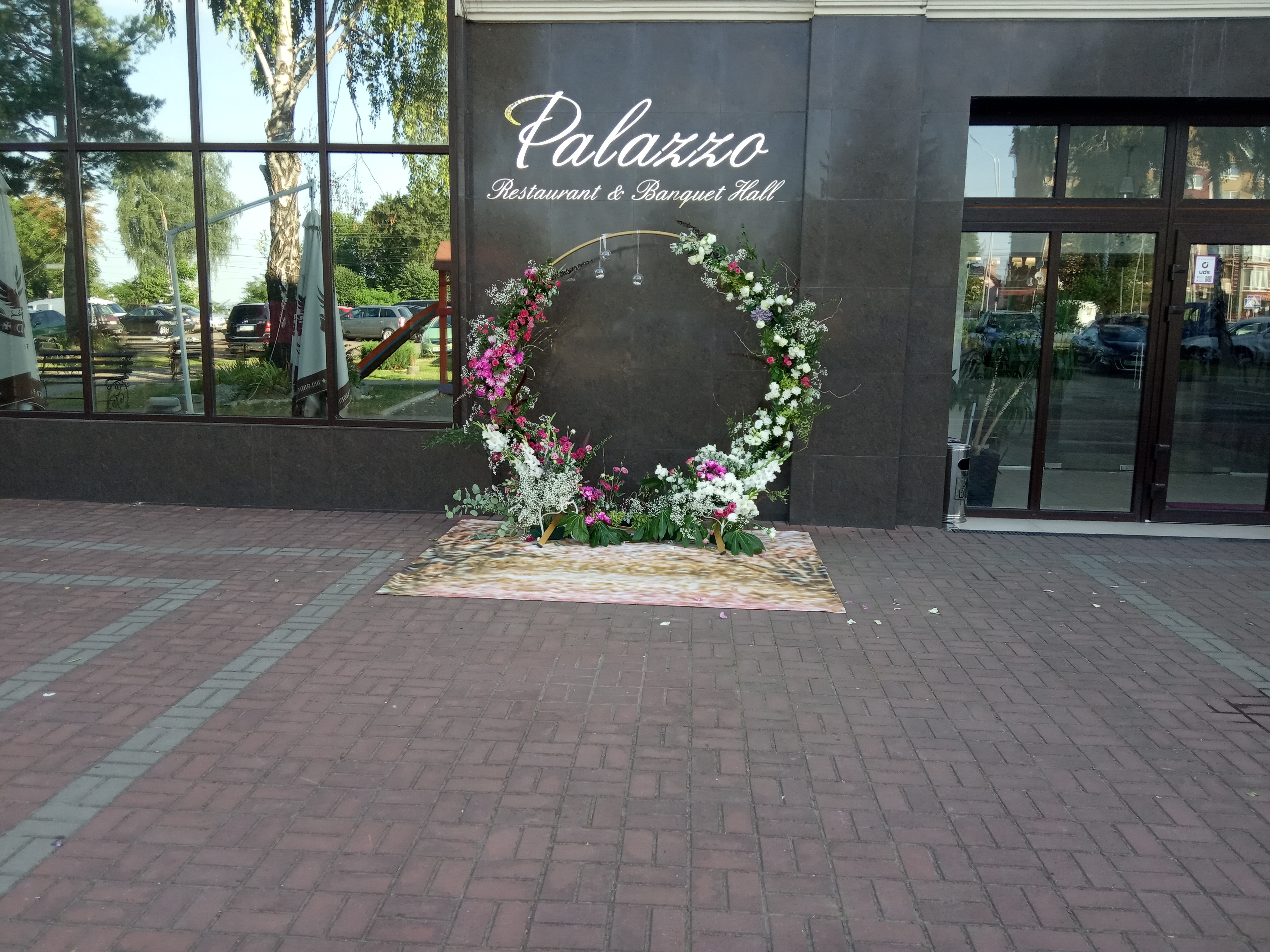 PALAZZO image 11