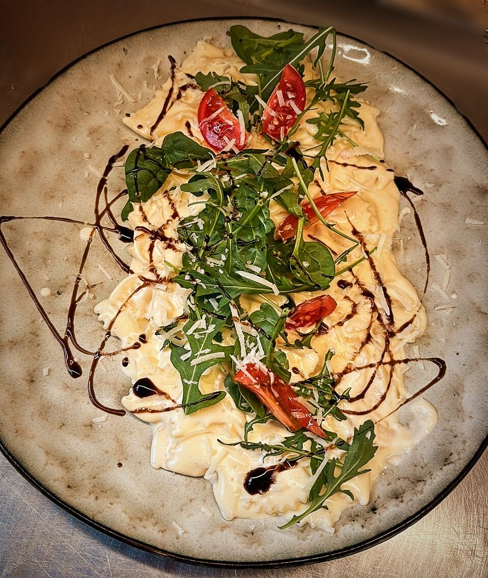 Fortunate Son Pizza Izum image 10