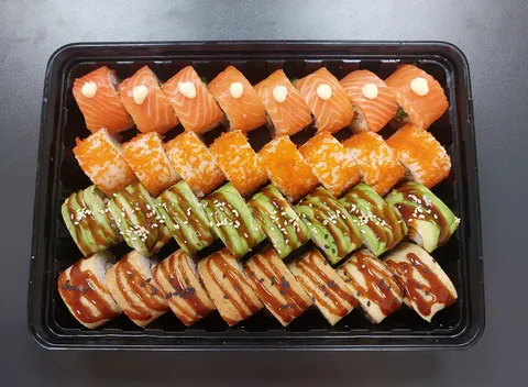 BoomBoom pizza sushi image 1