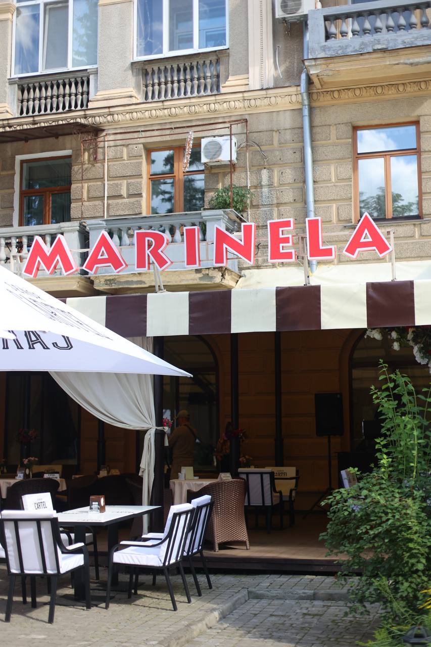MarinelaGril image 1