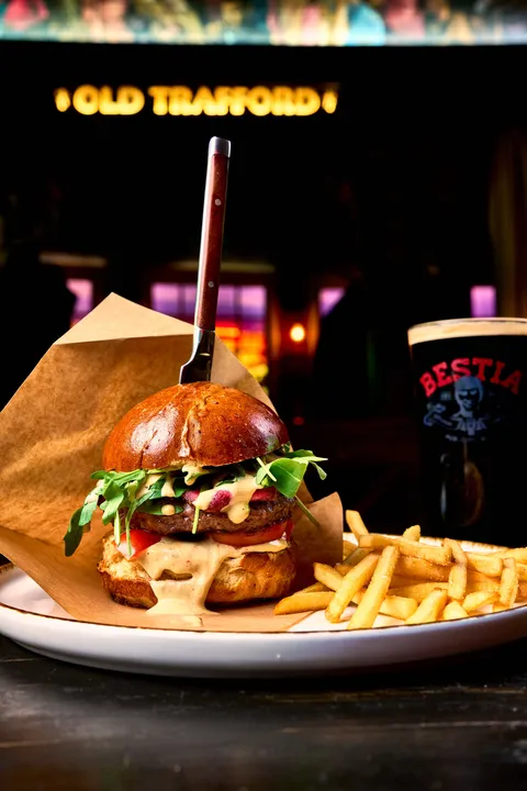 Pub BESTia image 5