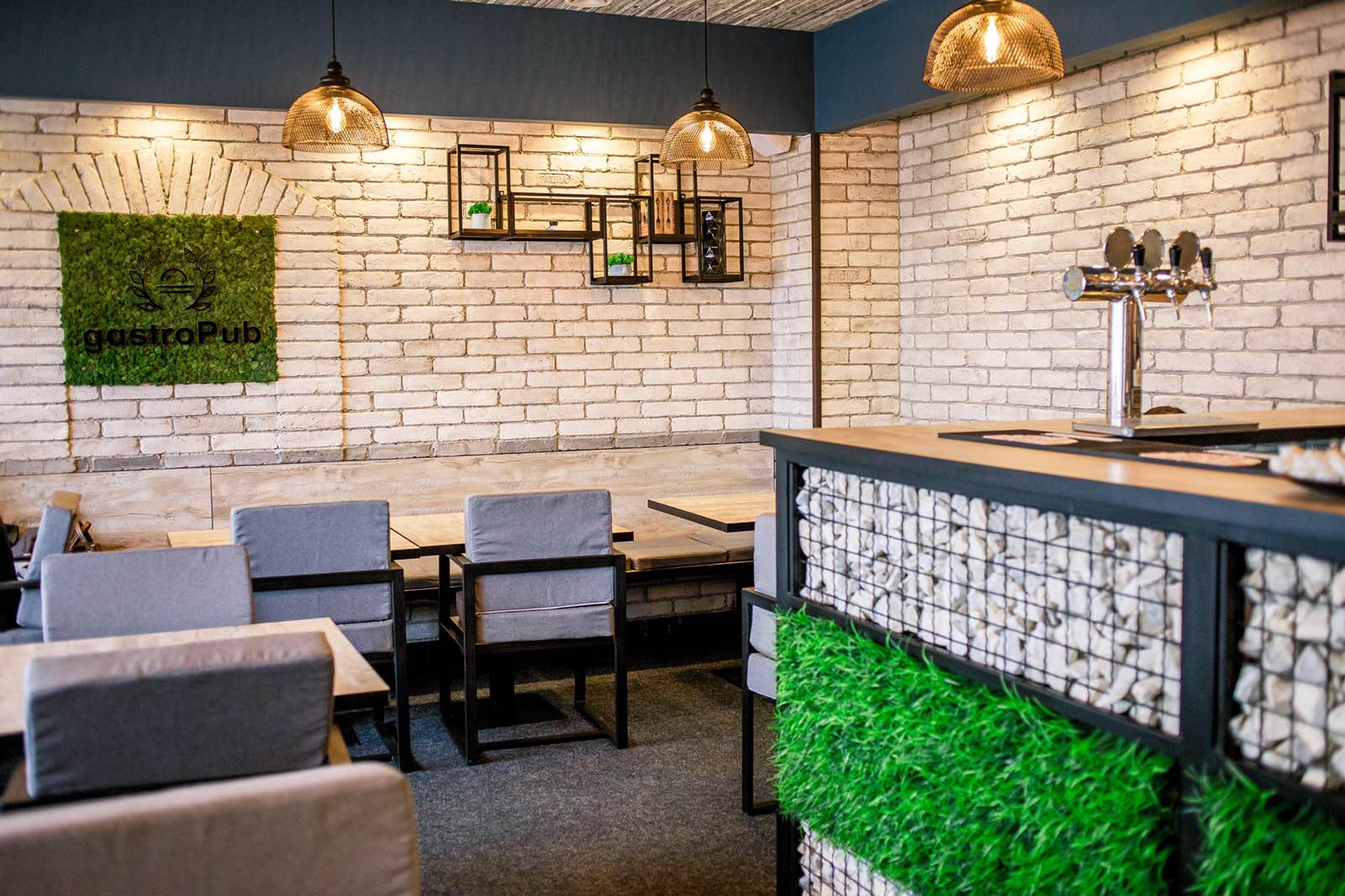 gastroPub KABINET image 21