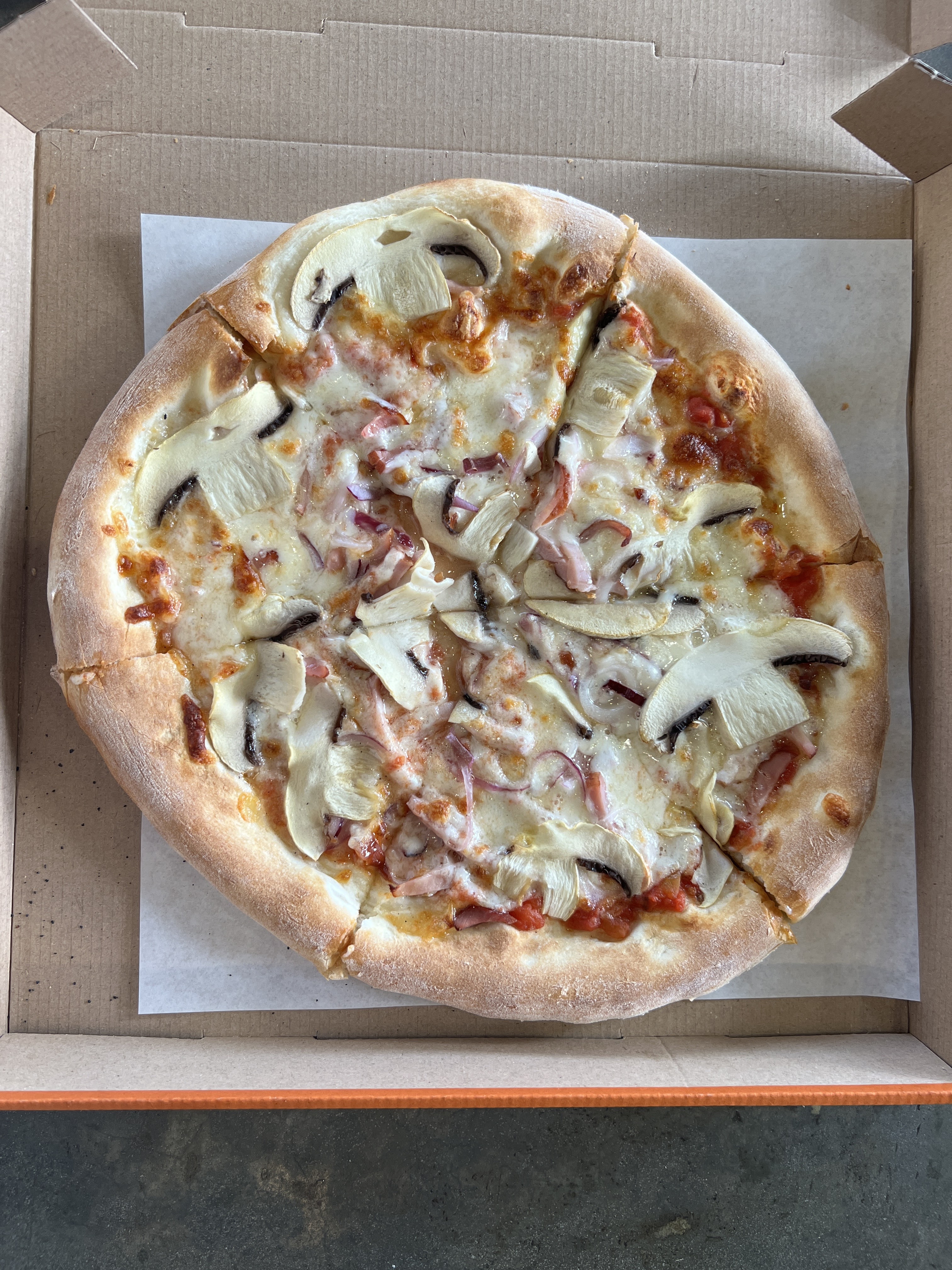 Tutta Pizza image 24
