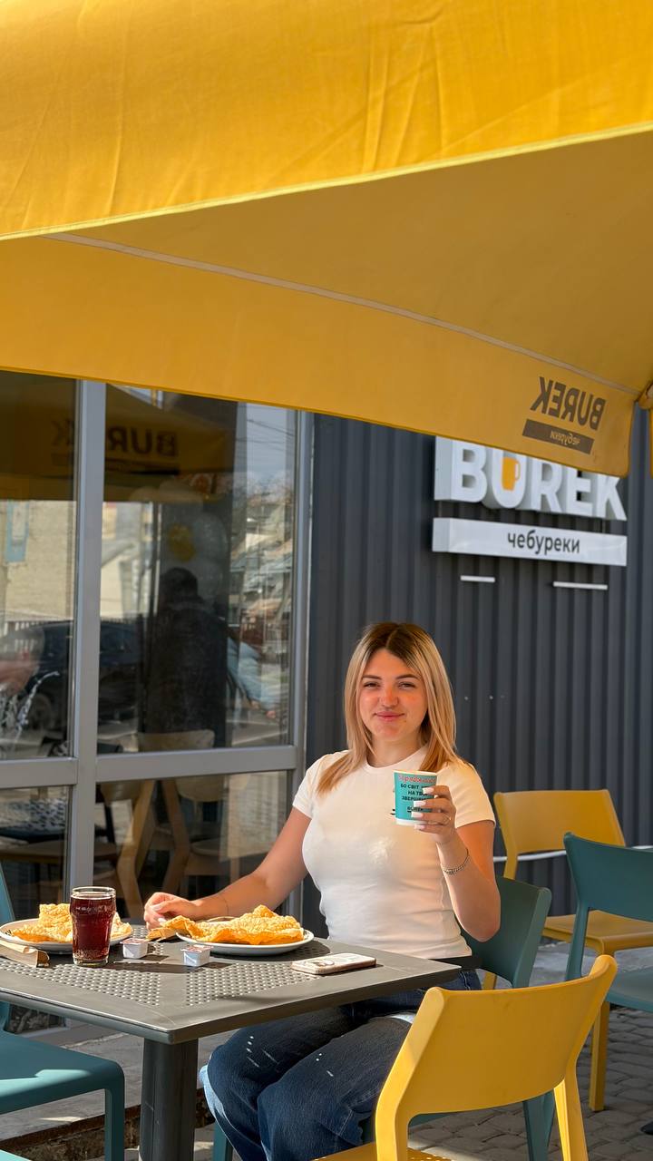 BUREK / БУРЕК - чебуреки та пиво у Львові image 21