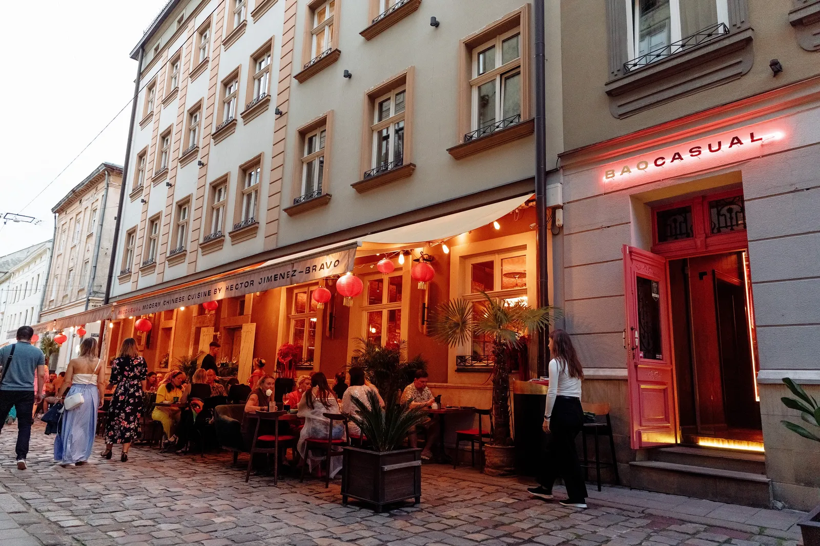 Ресторан азійської кухні BAO Casual Lviv image 21