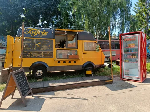 Кав’ярня фуд-трак Бусік image 1