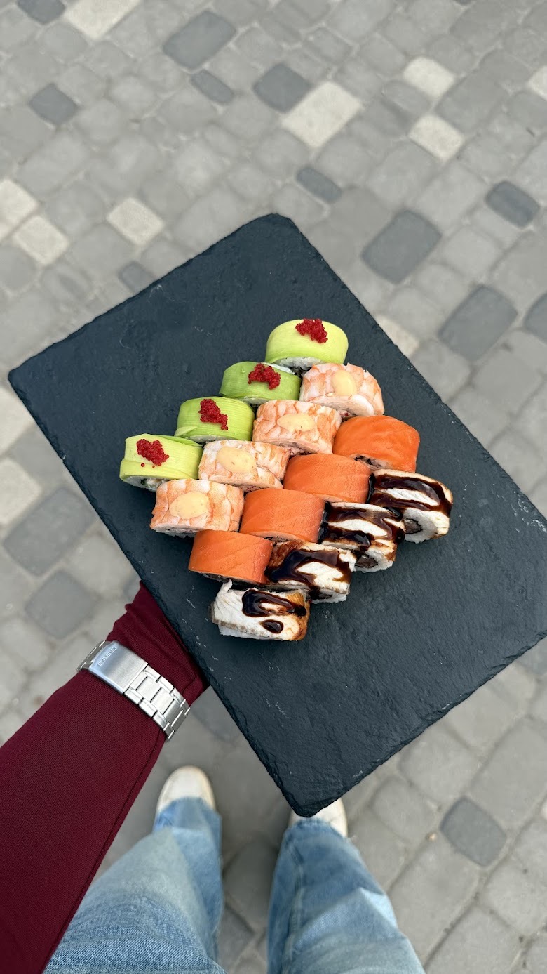 Sushi Take Out image 1