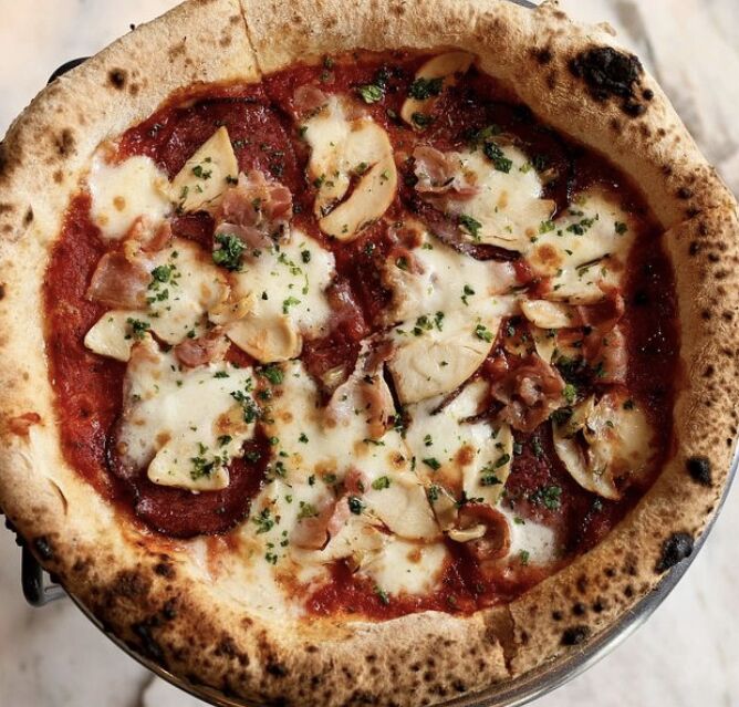 LULU pizza ristorante image 22