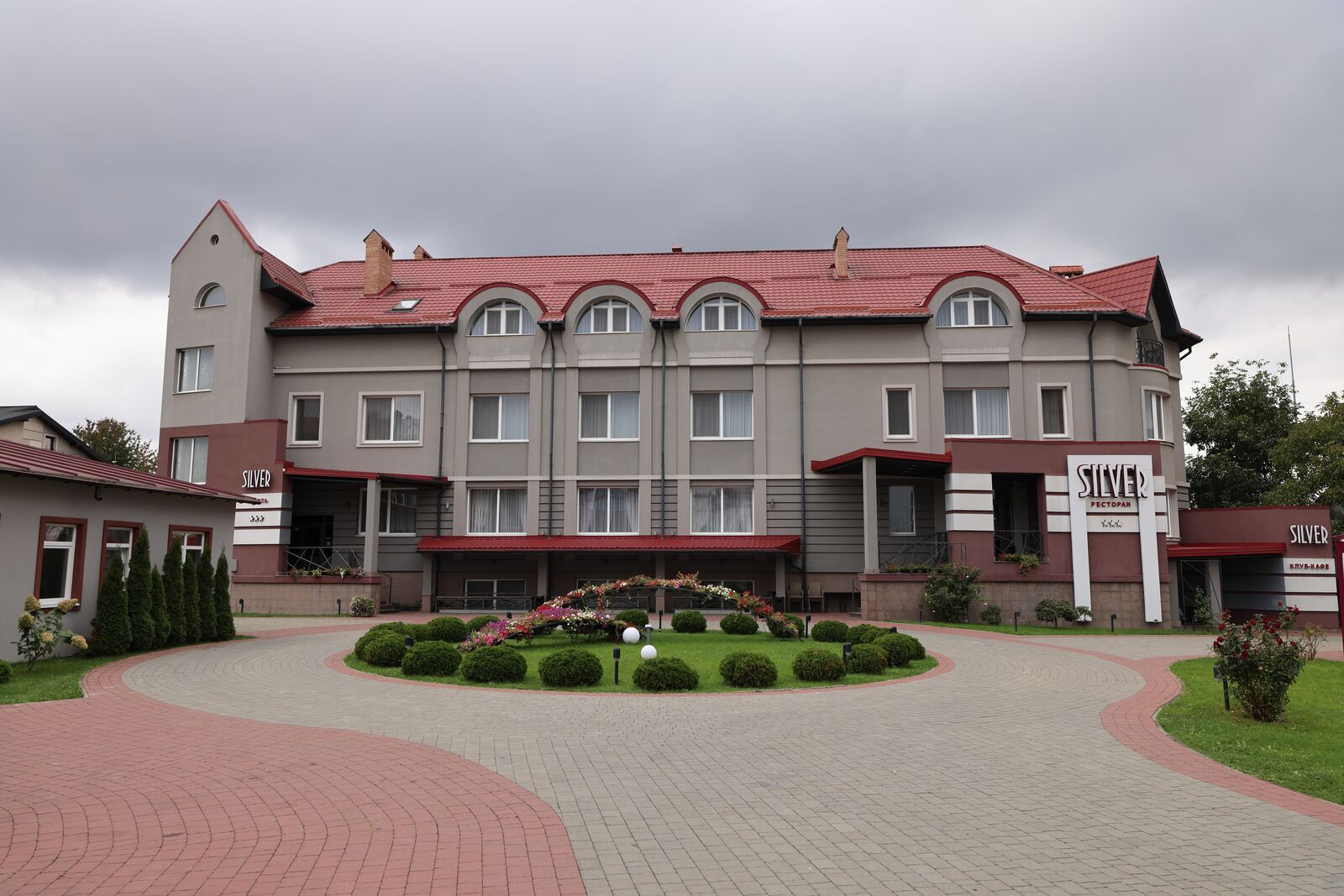 Silver Готельно-рестораний комплекс image 21