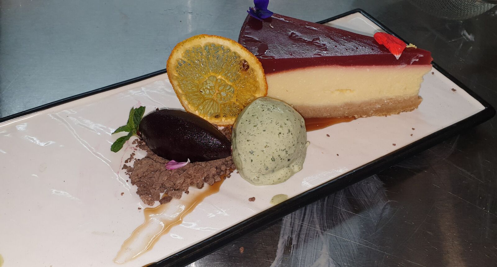 Central Cafe Мирогощанка image 22