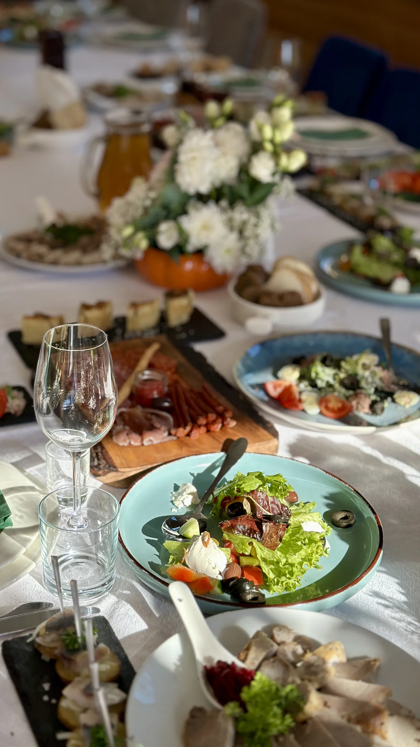 Доставка піци, їжі - ресторан Fat Cat, літній майданчик Osteria image 21