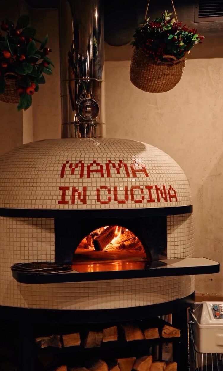 Mama in cucina image 24