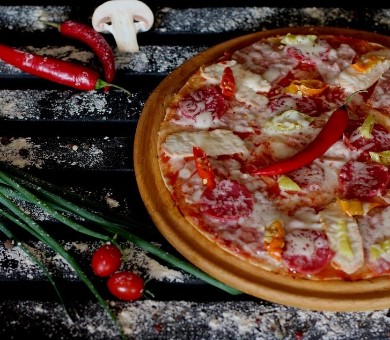 Chili Pizza image 21