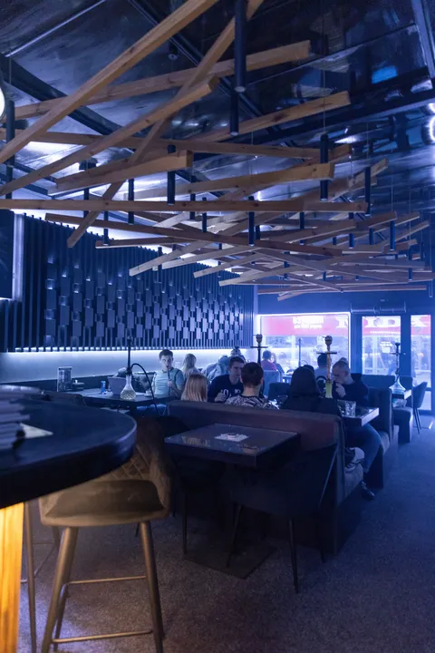 DIAMOND lounge image 8