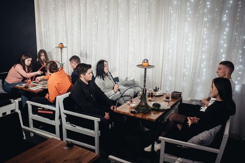 Abu-Dabi Launzh Bar image 1