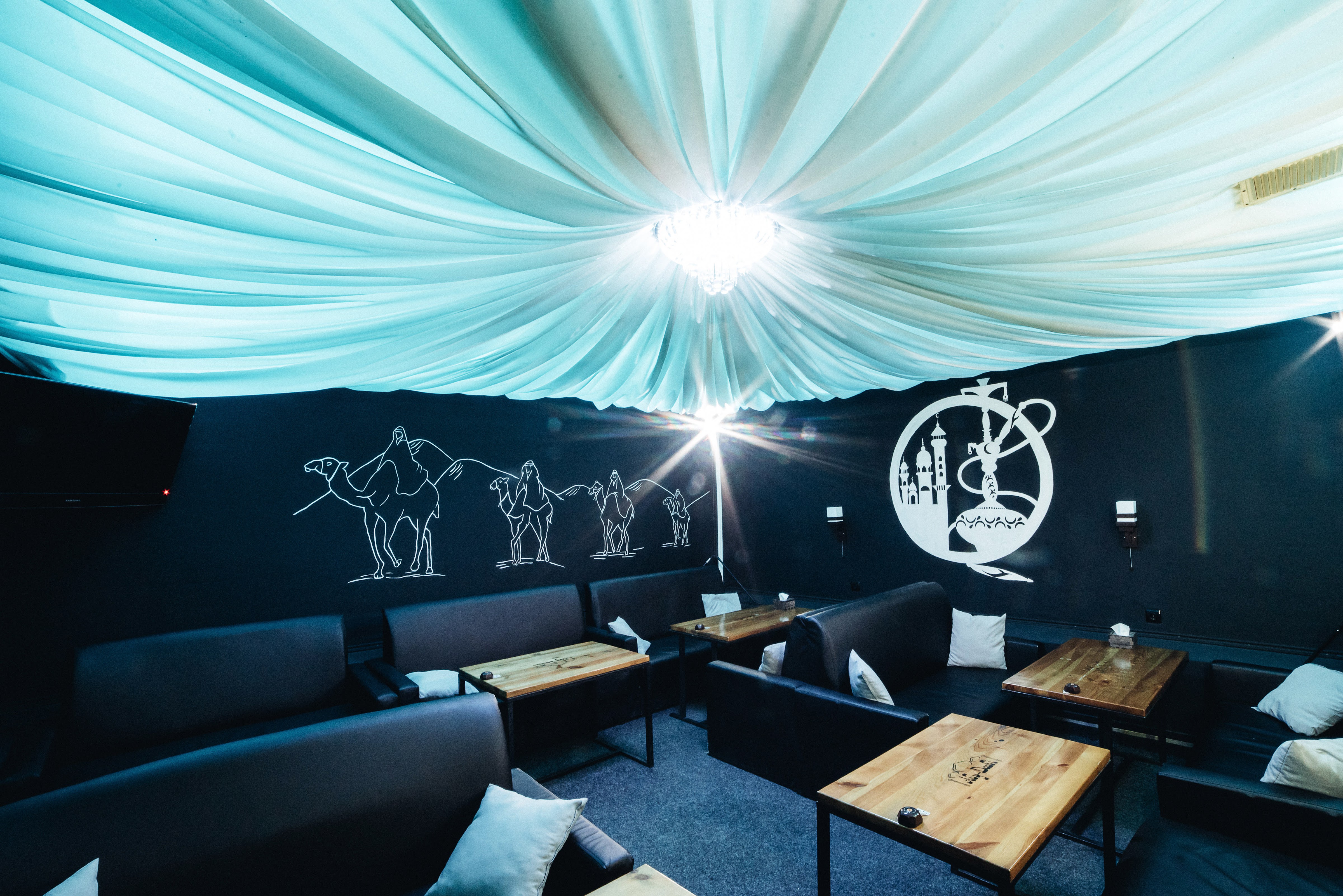 Abu-Dabi Launzh Bar image 4