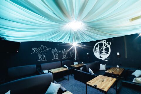 Abu-Dabi Launzh Bar image 4