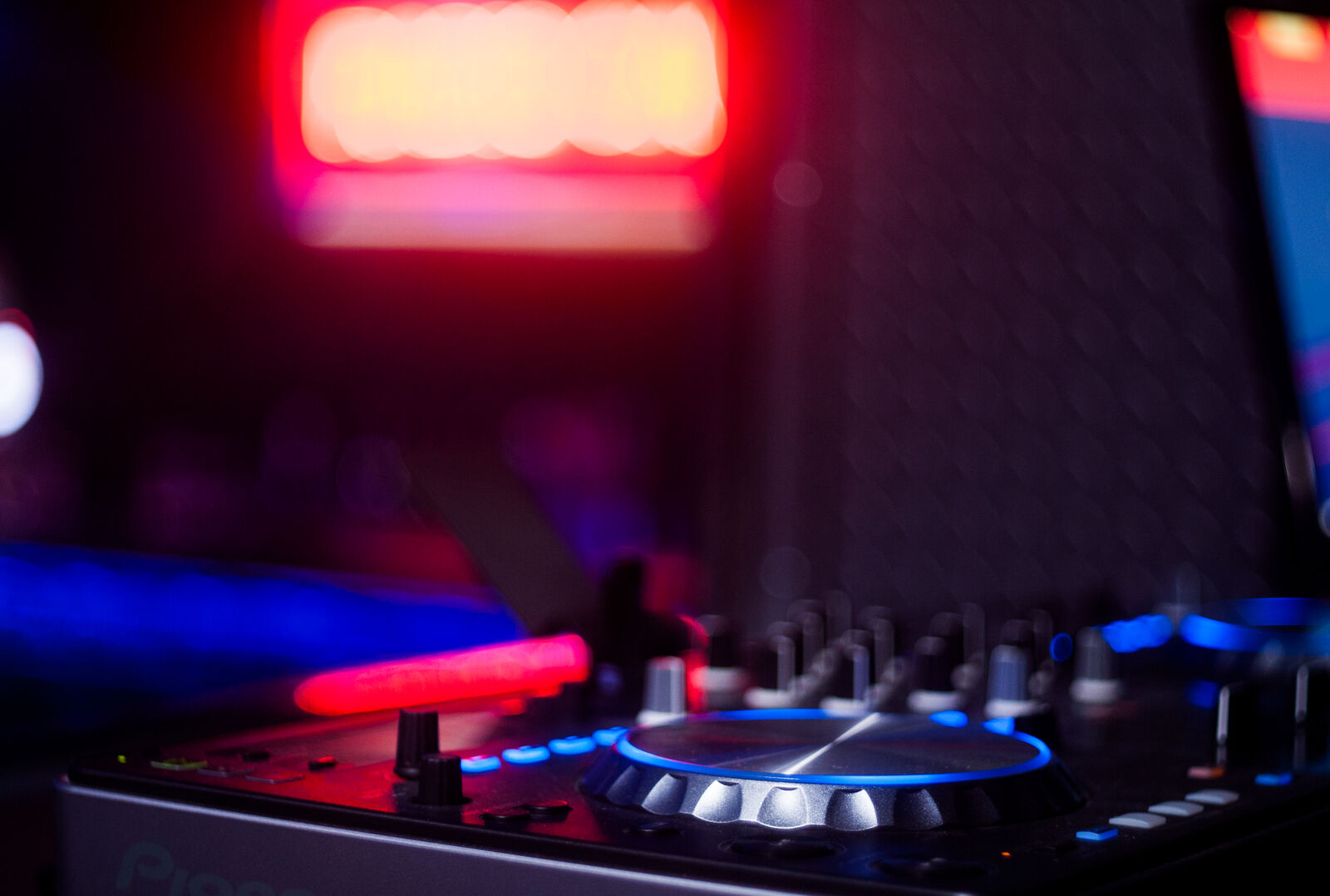 Radio Cafe "On Air" image 3