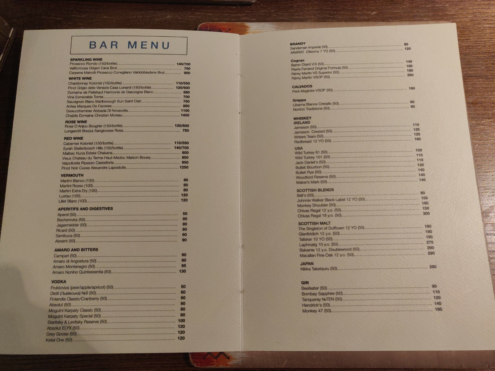 BARVY menu 8
